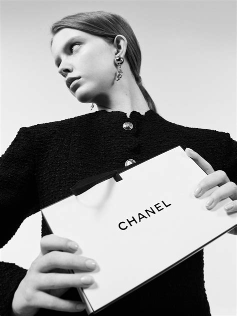 chanel sneeuwbal|Chanel shoes customer service.